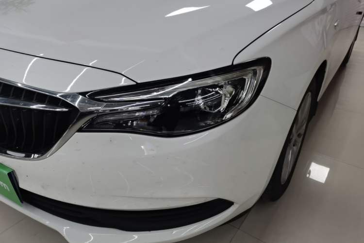 Used Buick GT 2021 Revised Version Flagship 1.5L Automatic Elite Edition Left Front Headlight