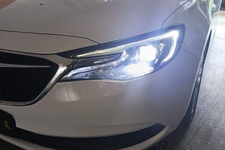 Used Buick GT 2021 Exemplar 1.5L Automatic Elite Version Left Front Headlight