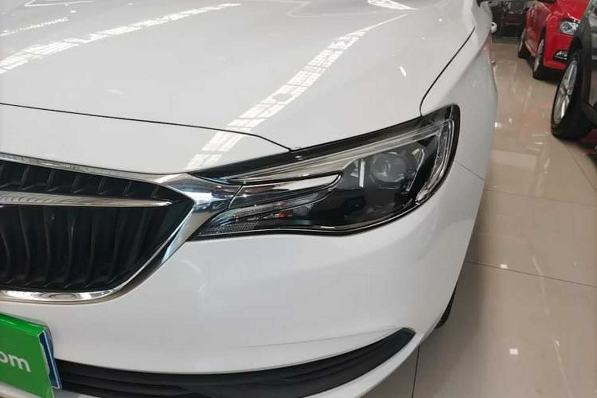 Used Buick GT 2021 Revised Version Flagship 1.5L Automatic Elite Edition Left Front Headlight