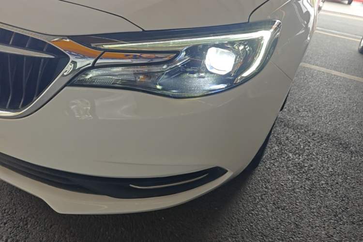 Used Buick GT 2021 Revised Version Flagship 1.5L Automatic Entry-Level Trim Left Front Headlight