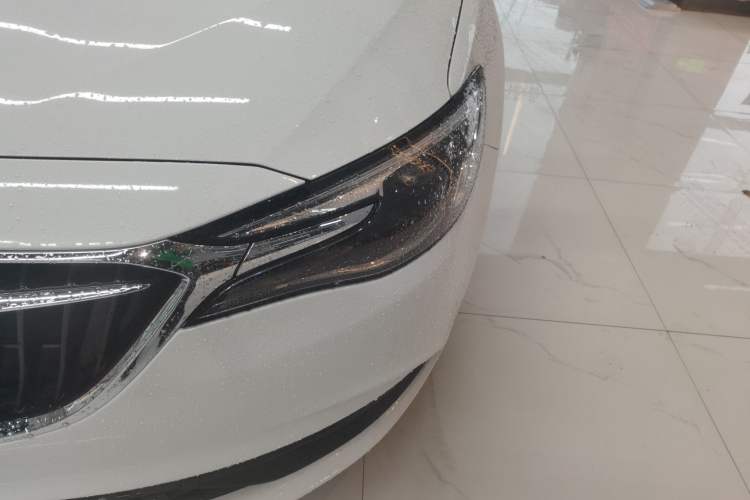 Used Buick GT 2021 Revised Version Flagship 1.5L Automatic Elite Edition Left Front Headlight