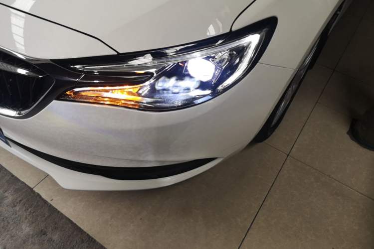 Used Buick GT 2021 Revised Version Flagship 1.5L Automatic Elite Edition Left Front Headlight