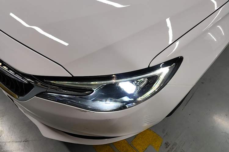 Used Buick GT 2021 Revised Version Flagship 1.5L Automatic Elite Edition Left Front Headlight