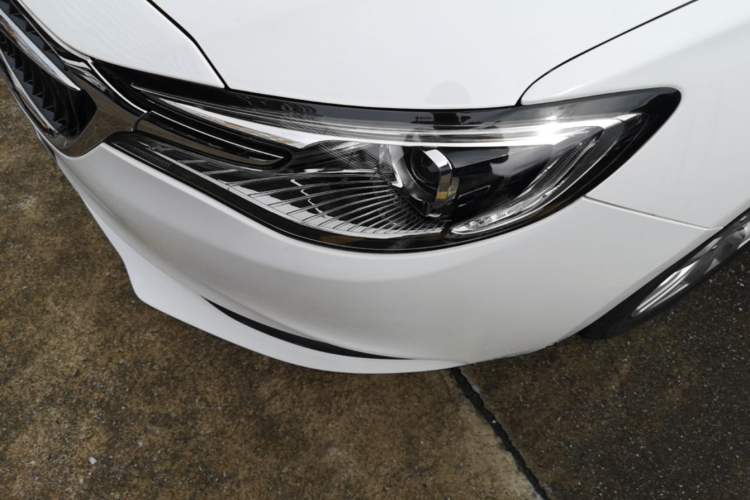 Used Buick GT 2021 Revised Version Flagship 1.5L Automatic Entry-Level Trim Left Front Headlight