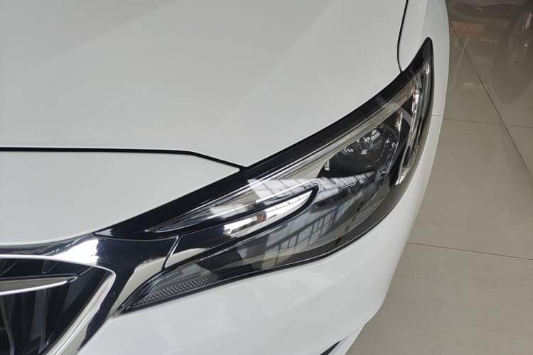 Used Buick GT 2021 Exemplar 1.5L Automatic Elite Version Left Front Headlight