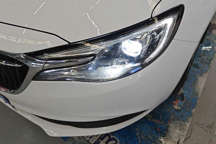 Used Buick GT 2021 Revised Version Flagship 1.5L Automatic Entry-Level Trim Left Front Headlight