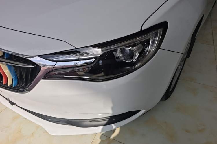 Used Buick GT 2021 Revised Version Flagship 1.5L Automatic Elite Edition Left Front Headlight