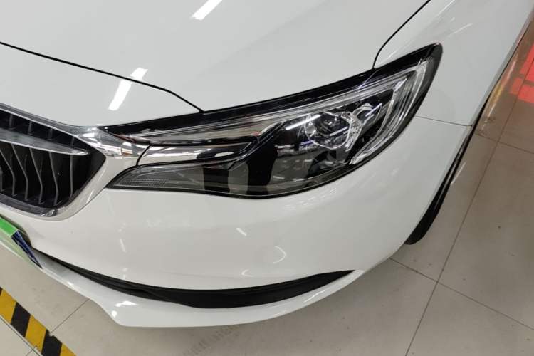 Used Buick GT 2021 Revised Version Flagship 1.5L Automatic Entry-Level Trim Left Front Headlight