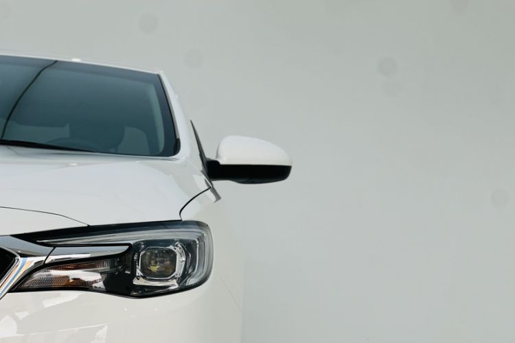 Used Buick GT 2021 Revised Version Flagship 1.5L Automatic Elite Edition Left Front Headlight