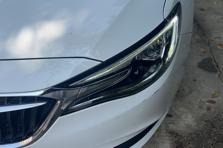 Used Buick GT 2021 Revised Version Flagship 1.5L Automatic Elite Edition Left Front Headlight