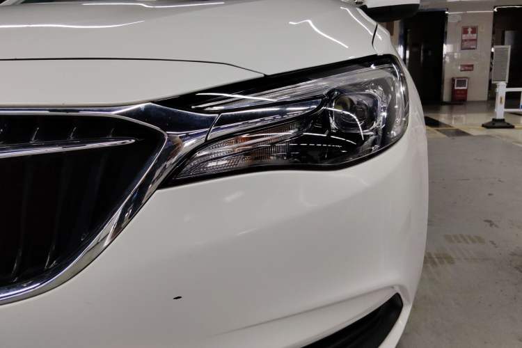Used Buick GT 2021 Revised Version Flagship 1.5L Automatic Elite Edition Left Front Headlight