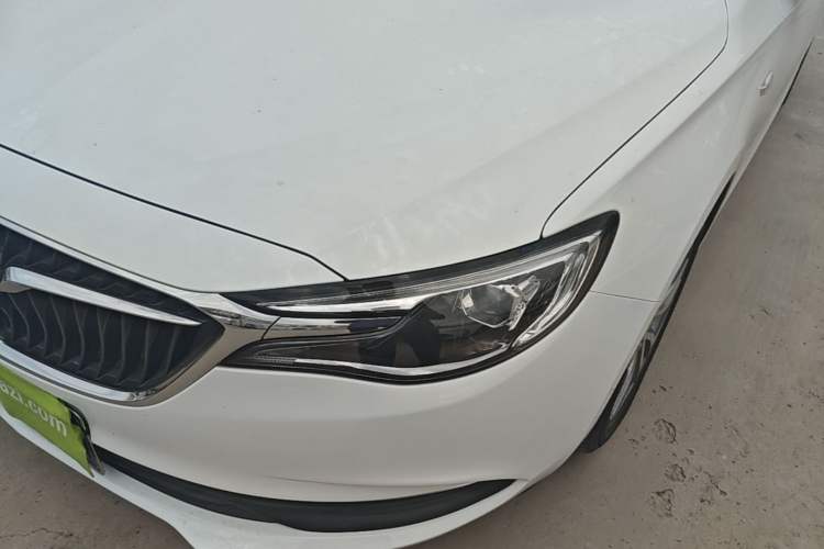 Used Buick GT 2021 Revised Version 1.3T Automatic Mild Hybrid Elite Edition Left Front Headlight
