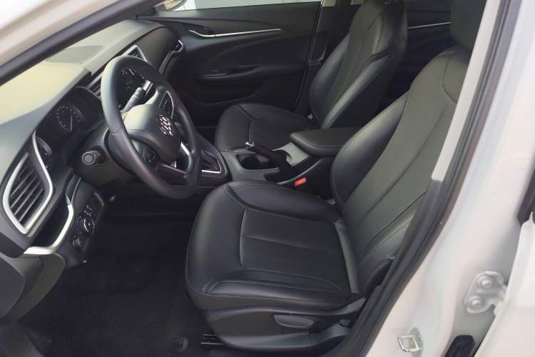 Used Buick GT 2021 Revised Version 1.3T Automatic Mild Hybrid Elite Edition Left Front Seat