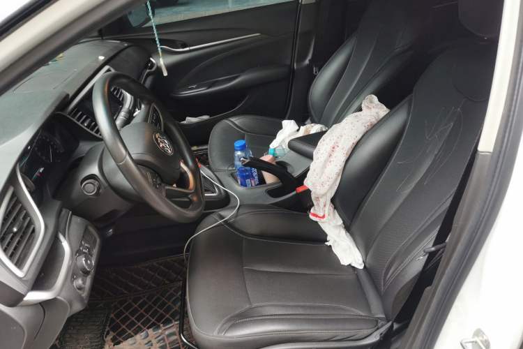Used Buick GT 2021 Revised Version 1.3T Automatic Mild Hybrid Elite Edition Left Front Seat