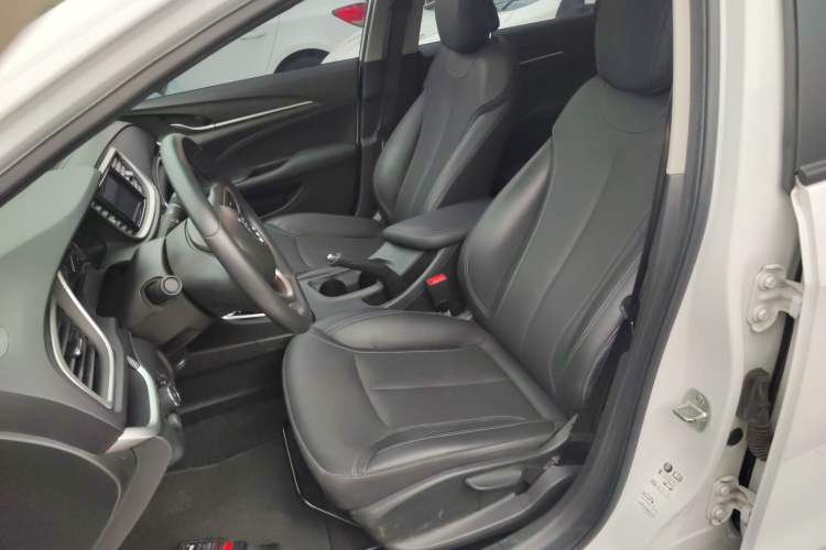 Used Buick GT 2021 Revised Version 1.3T Automatic Mild Hybrid Elite Edition Left Front Seat