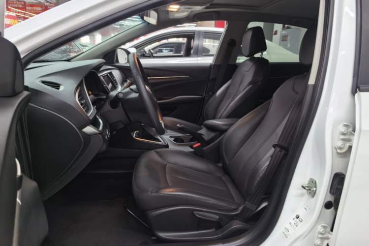 Used Buick GT 2021 Revised Version 1.3T Automatic Mild Hybrid Elite Edition Left Front Seat