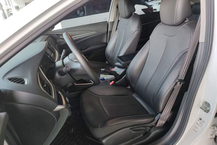 Used Buick GT 2021 Revised Version Flagship 1.5L Automatic Entry-Level Trim Left Front Seat