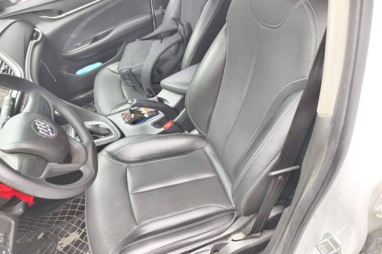 Used Buick GT 2021 1.3T Automatic Mild Hybrid Elite Version Left Front Seat