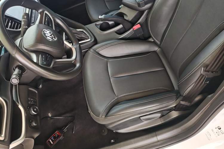 Used Buick GT 2021 1.3T Automatic Mild Hybrid Elite Version Left Front Seat