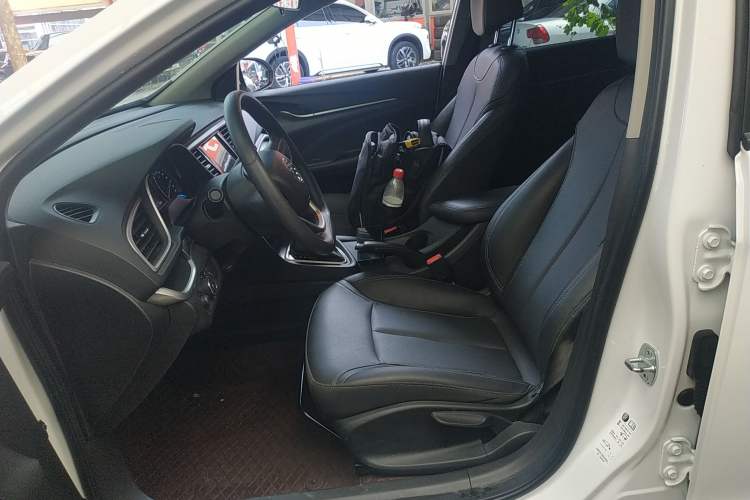 Used Buick GT 2021 Revised Version 1.3T Automatic Mild Hybrid Elite Edition Left Front Seat