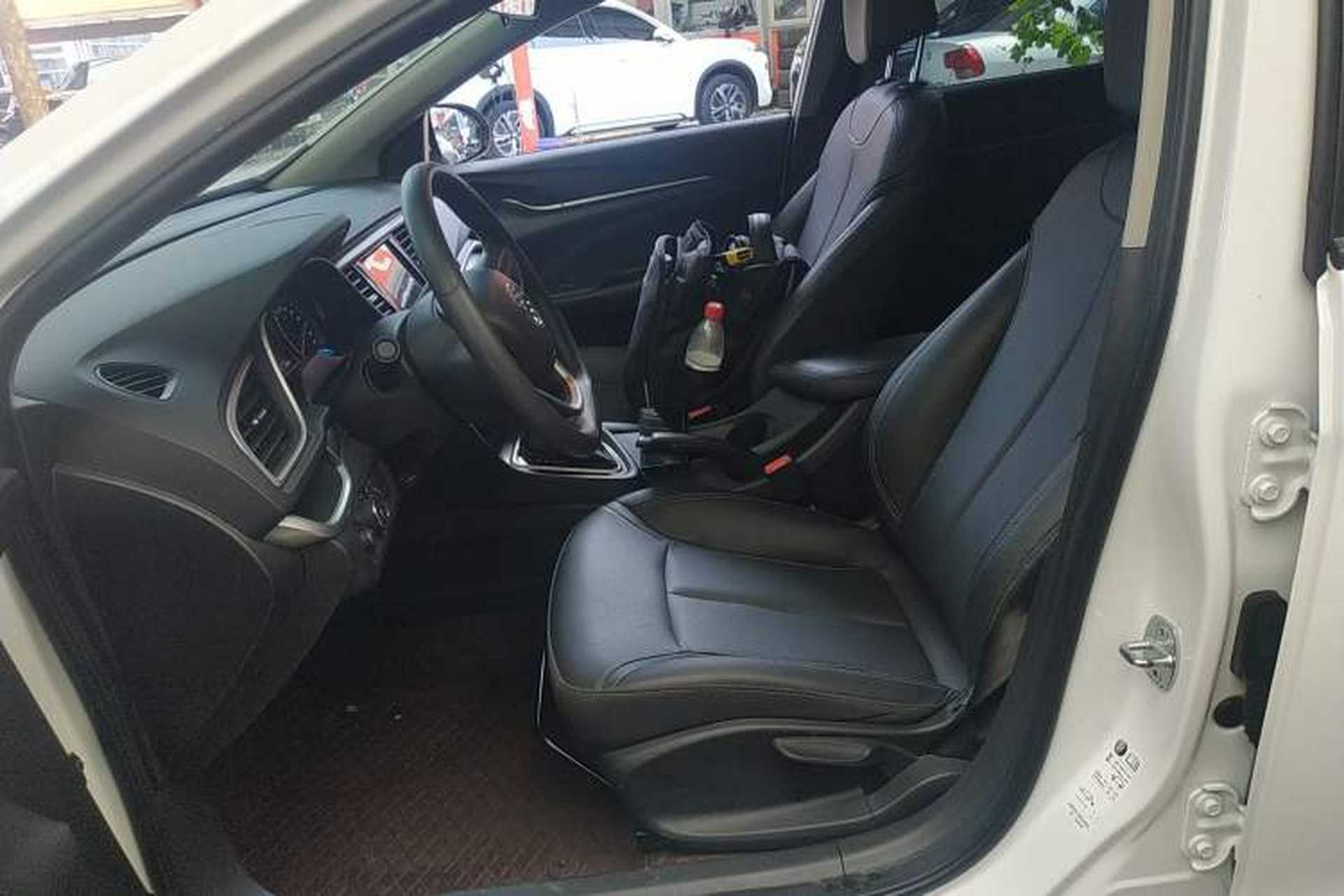 Used Buick GT 2021 Revised Version 1.3T Automatic Mild Hybrid Elite Edition Left Front Seat