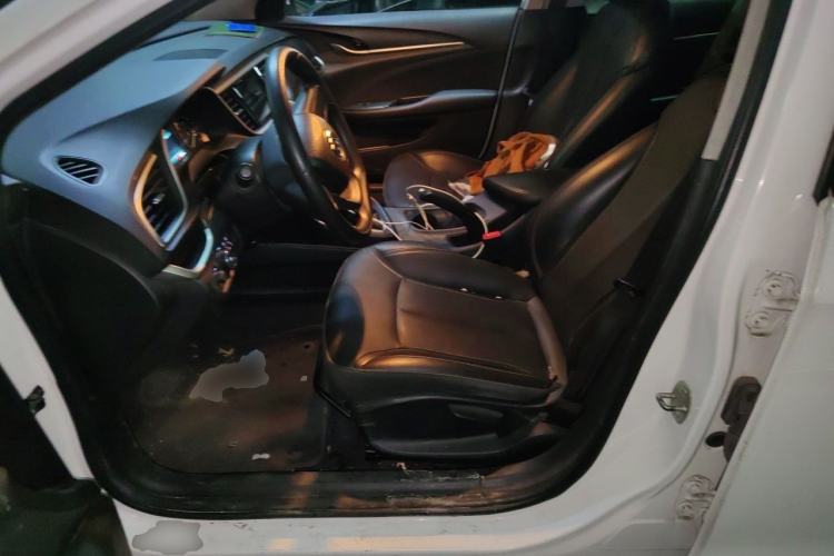 Used Buick GT 2021 1.3T Automatic Mild Hybrid Elite Version Left Front Seat