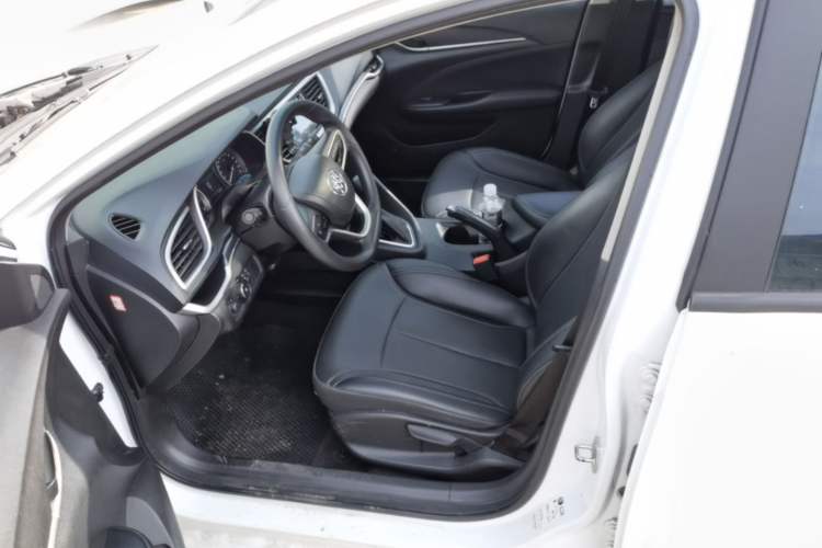 Used Buick GT 2021 Revised Version 1.3T Automatic Mild Hybrid Elite Edition Left Front Seat