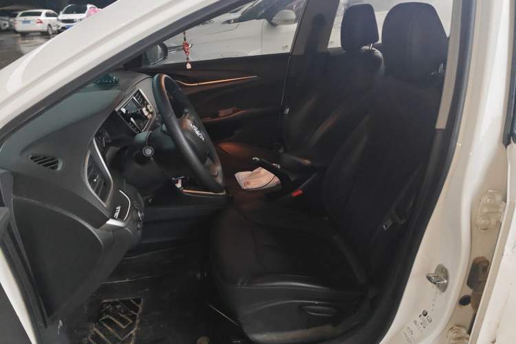 Used Buick GT 2021 1.3T Automatic Mild Hybrid Elite Version Left Front Seat