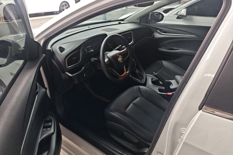 Used Buick GT 2021 Revised Version 1.3T Automatic Mild Hybrid Elite Edition Left Front Seat