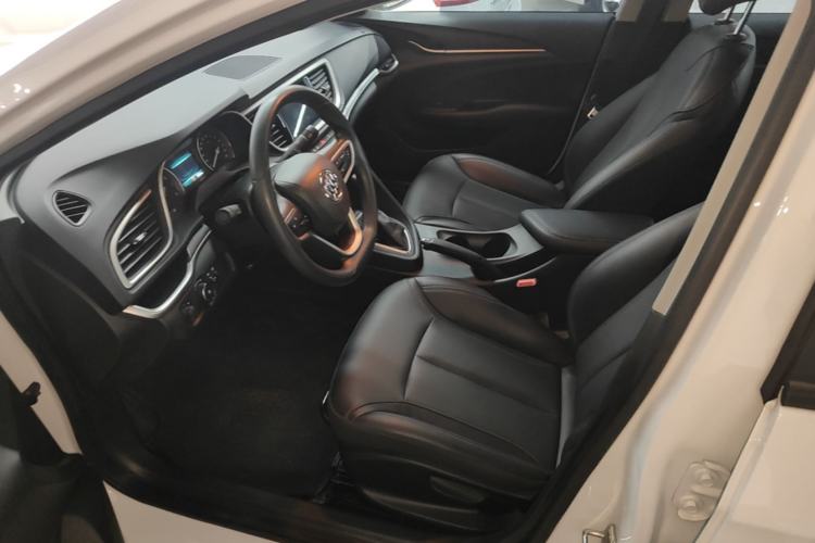 Used Buick GT 2021 Revised Version 1.3T Automatic Mild Hybrid Elite Edition Left Front Seat