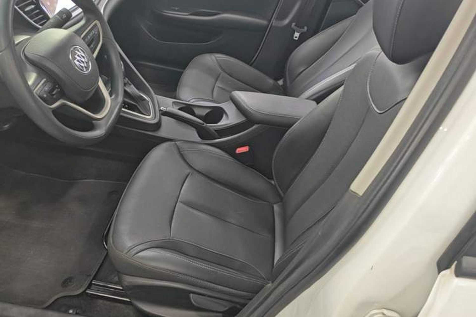 Used Buick GT 2021 Revised Version 1.3T Automatic Mild Hybrid Elite Edition Left Front Seat