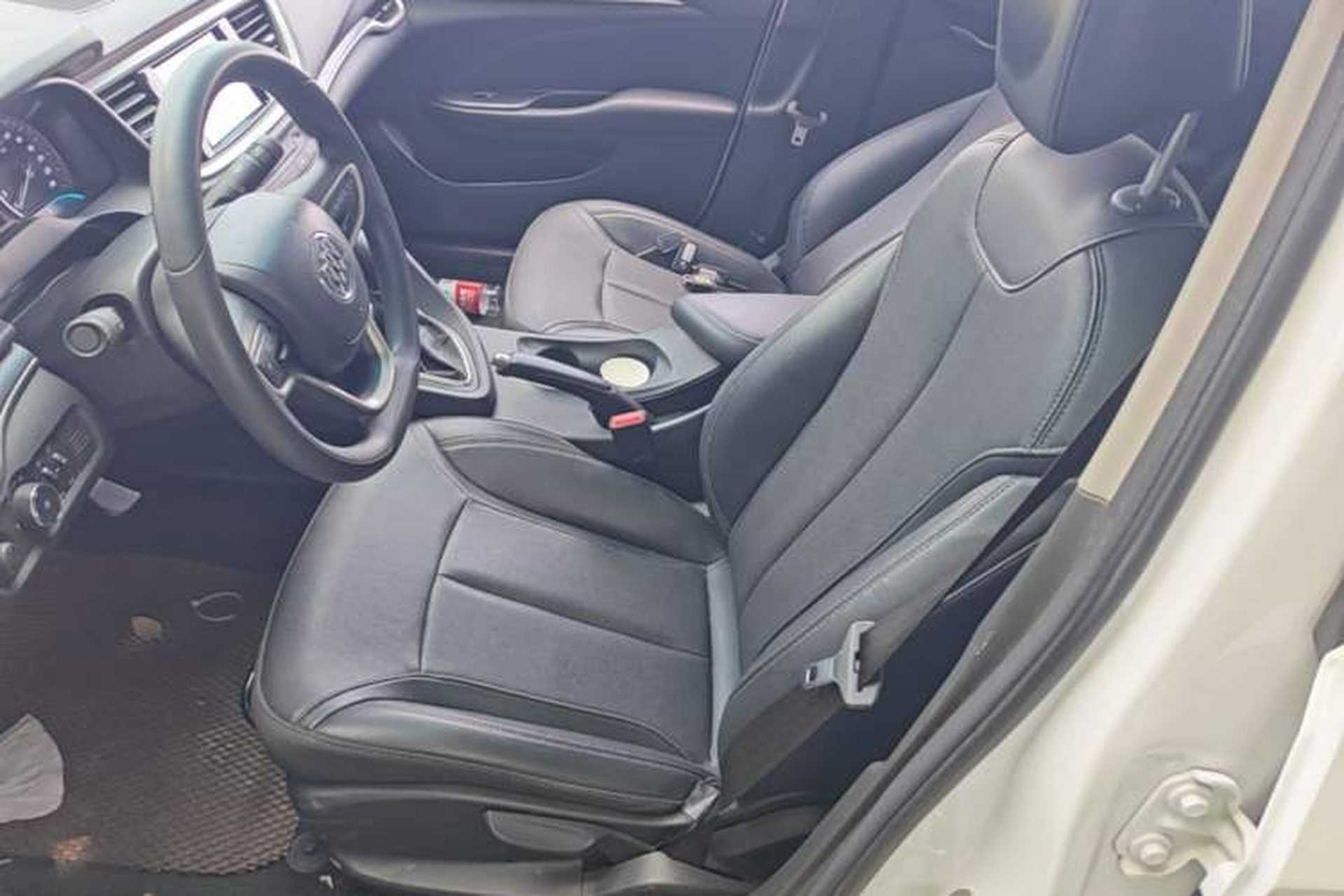 Used Buick GT 2021 Revised Version 1.3T Automatic Mild Hybrid Elite Edition Left Front Seat