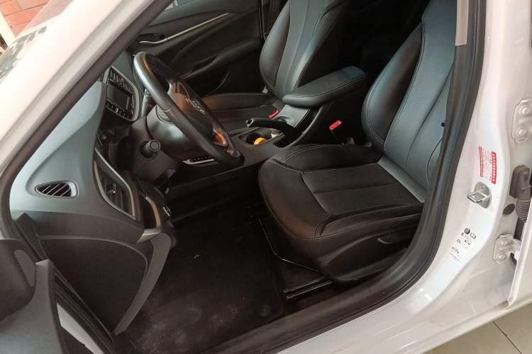 Used Buick GT 2021 Revised Version 1.3T Automatic Mild Hybrid Elite Edition Left Front Seat