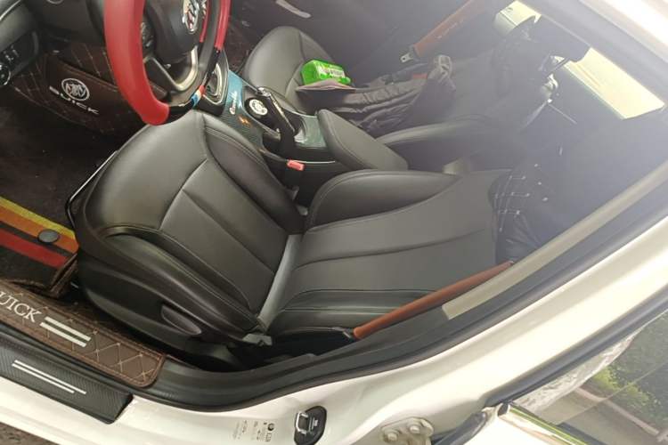 Used Buick GT 2021 Revised Version 1.3T Automatic Mild Hybrid Elite Edition Left Front Seat