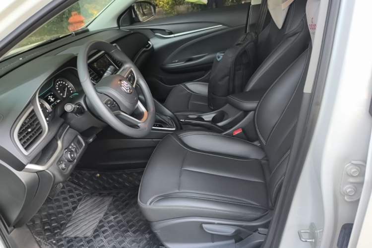 Used Buick GT 2021 Revised Version 1.3T Automatic Mild Hybrid Elite Edition Left Front Seat