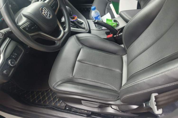 Used Buick GT 2021 Revised Version 1.3T Automatic Mild Hybrid Elite Edition Left Front Seat