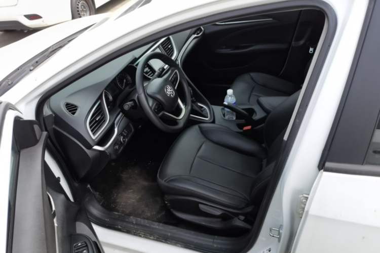 Used Buick GT 2021 Revised Version 1.3T Automatic Mild Hybrid Elite Edition Left Front Seat