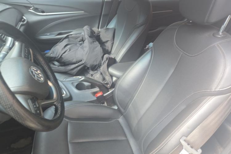 Used Buick GT 2021 Revised Version 1.3T Automatic Mild Hybrid Elite Edition Left Front Seat