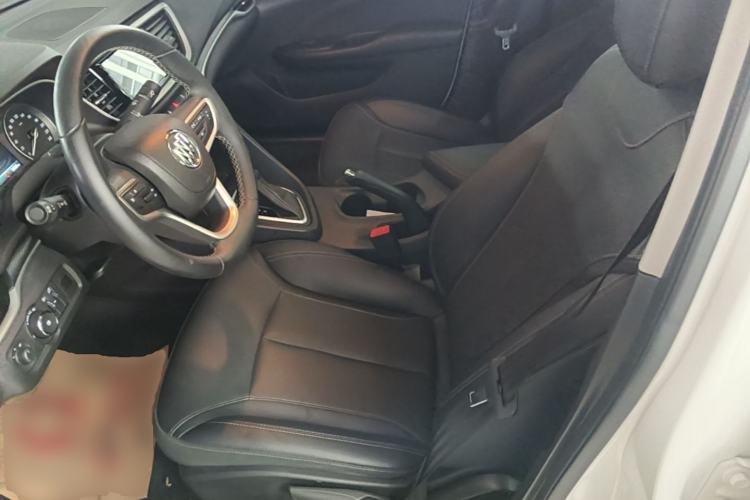 Used Buick GT 2021 Revised Version 1.3T Automatic Mild Hybrid Elite Edition Left Front Seat