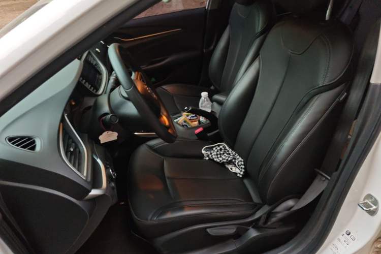 Used Buick GT 2021 Revised Version 1.3T Automatic Mild Hybrid Elite Edition Left Front Seat