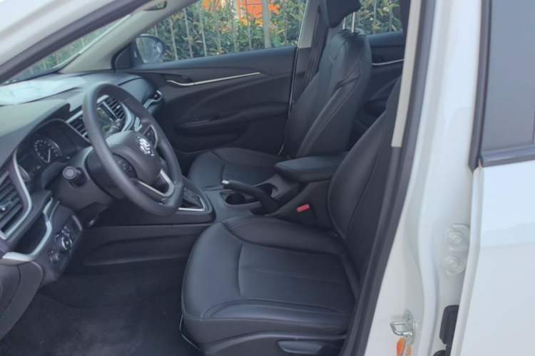 Used Buick GT 2021 Revised Version 1.3T Automatic Mild Hybrid Elite Edition Left Front Seat