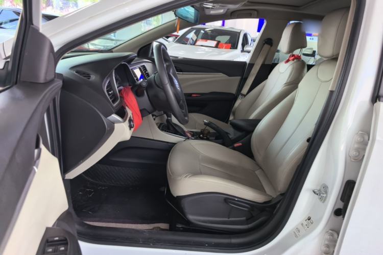 Used Buick GT 2021 Exemplar 1.5L Automatic Elite Version Left Front Seat