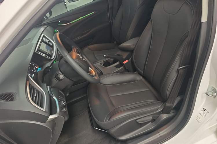 Used Buick GT 2021 Revised Version 1.3T Automatic Mild Hybrid Advanced Edition Left Front Seat
