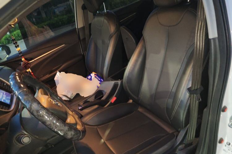Used Buick GT 2021 1.3T Automatic Mild Hybrid Elite Version Left Front Seat