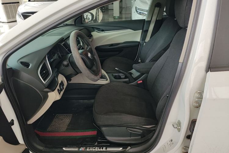 Used Buick GT 2021 Exemplar 1.5L Automatic Entry-Level Trim Left Front Seat