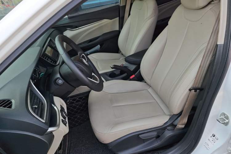 Used Buick GT 2021 Exemplar 1.5L Automatic Elite Version Left Front Seat