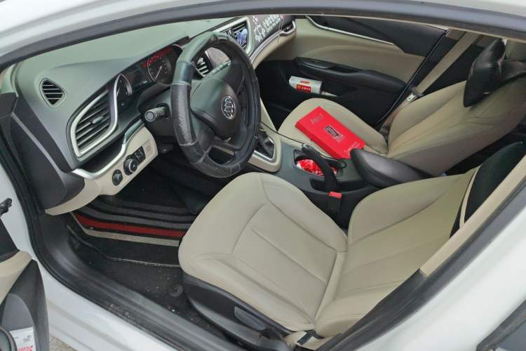 Used Buick GT 2021 Exemplar 1.5L Automatic Elite Version Left Front Seat