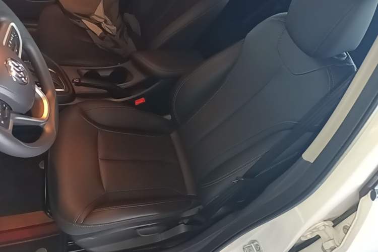 Used Buick GT  Left Front Seat