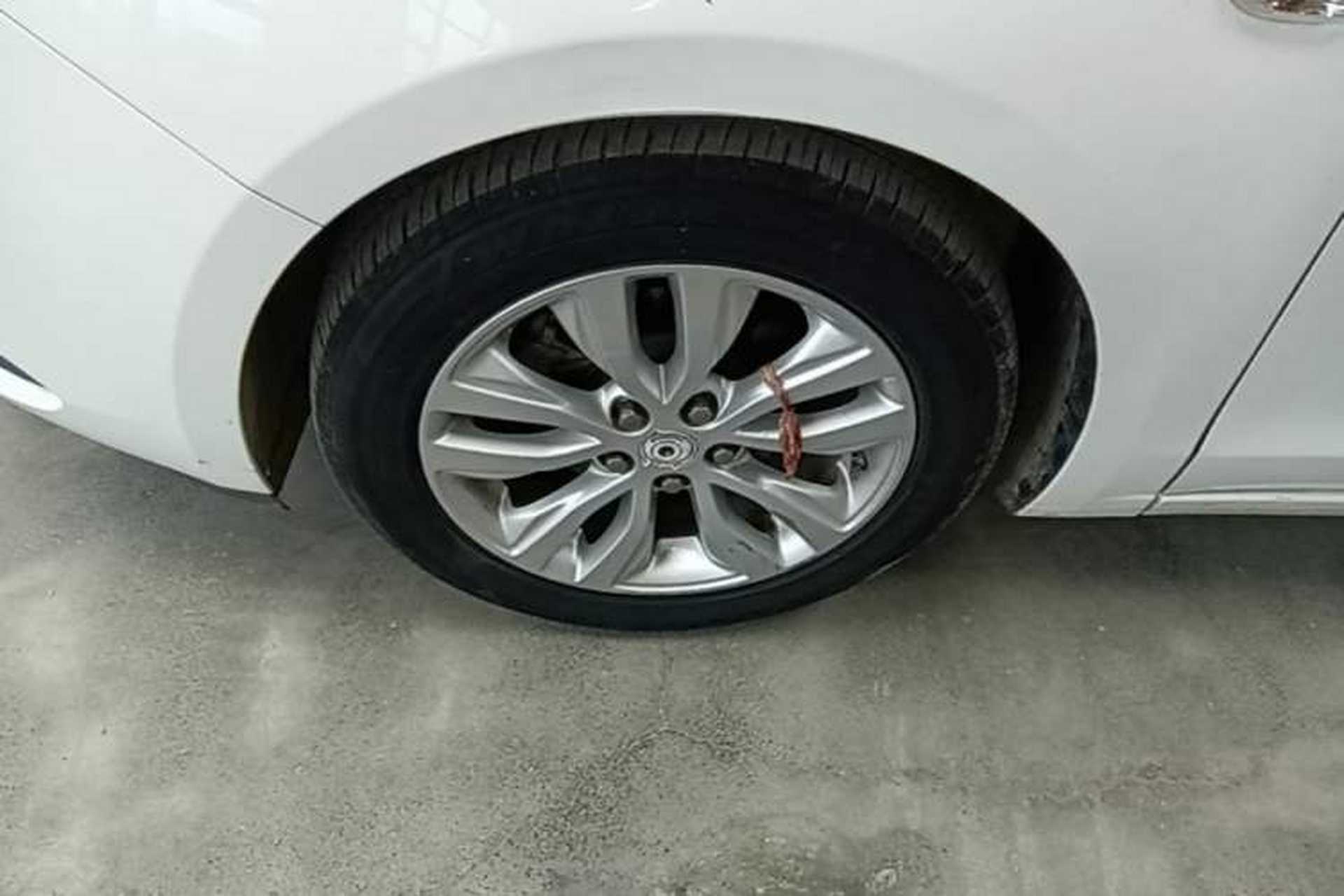 Used Buick GT 2021 Revised Version Flagship 1.5L Automatic Elite Edition Left Front Wheel Hub