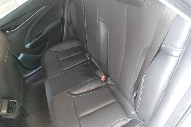 Used Buick GT 2021 Revised Version Flagship 1.5L Automatic Elite Edition Left Rear Seat